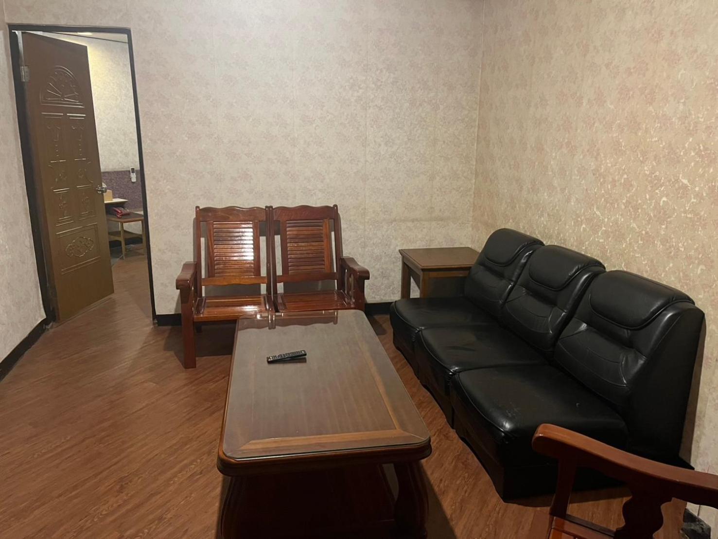 Hotel 他里霧ta Li Woo Dounan Zewnętrze zdjęcie